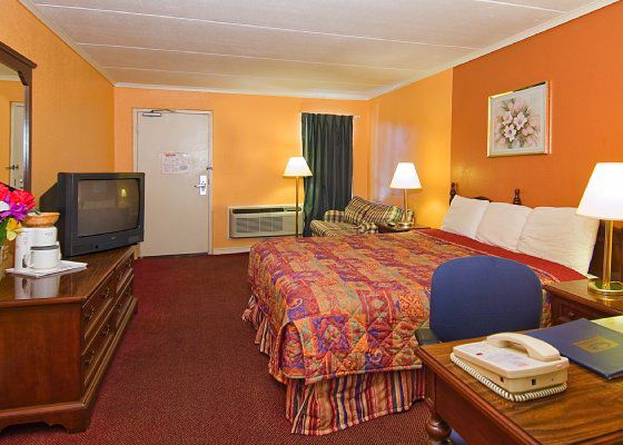 Econo Lodge Near The Domain - The Arboretum Austin Habitación foto